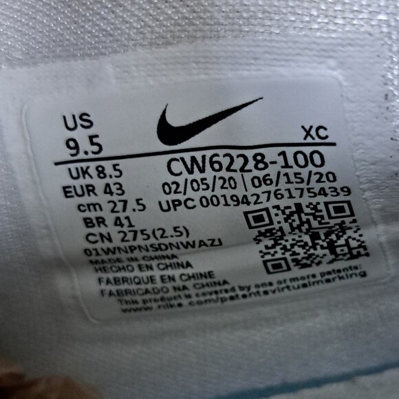 %Size 9.5 Men - Nike Kyrie Low 3 Team White Midnight Navy 2020 CW6228-100 / A 28 main image 7